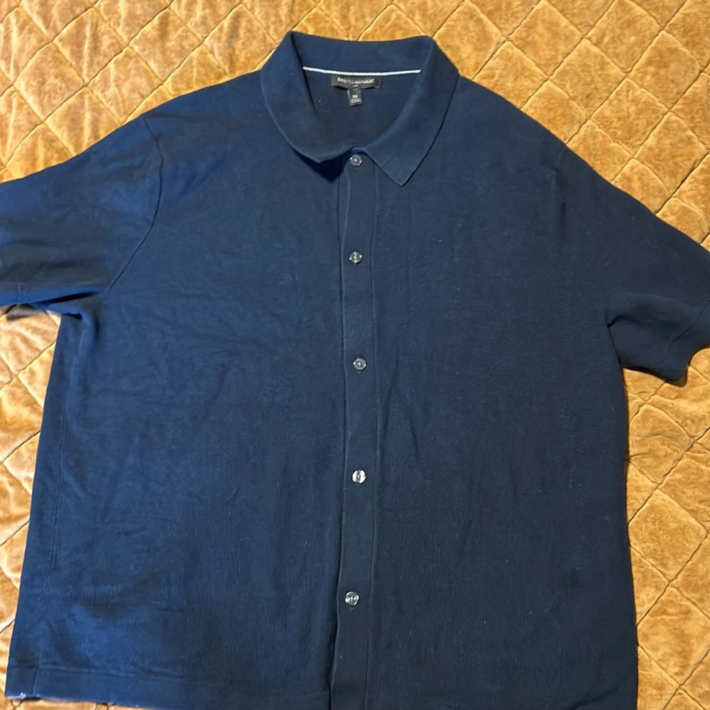 100% Cotton Banana Republic Button Up. NWOT.